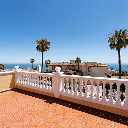 Rustic Spanish Saltwater Pool * Benalmádena