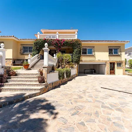 Villa Rustic Spanish Saltwater Pool Benalmádena